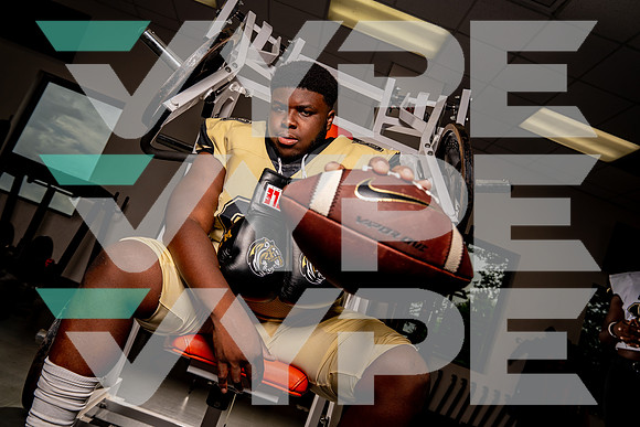 CONROE_FB_DAMARCUS WILRIDGE_1030-(BCC)