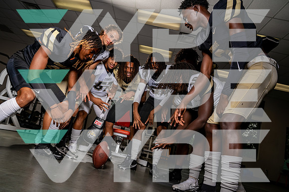 CONROE_FB_TEAM__1034-(BCC)