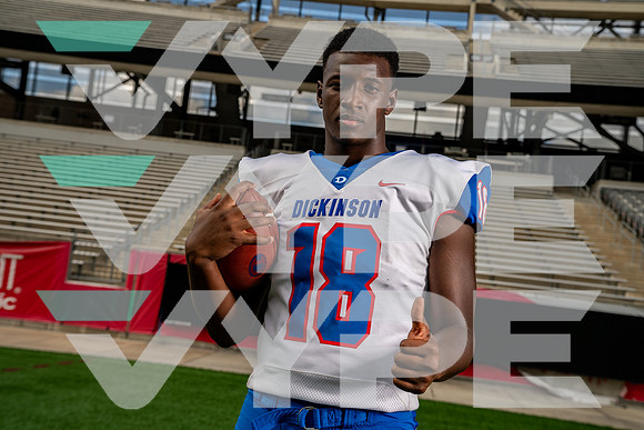 DICKINSON_FB_Donovan Green_1703-(BCC)