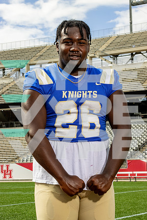 ELKINS_FB_Daron Smith_1736-(LIVRAYMOND)