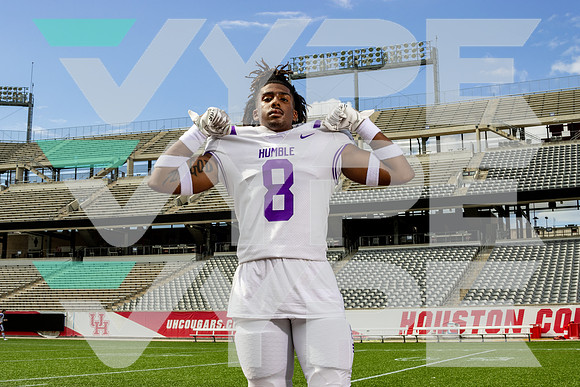 HUMBLE_FB_Damien Madkins_1689-(LIVRAYMOND)