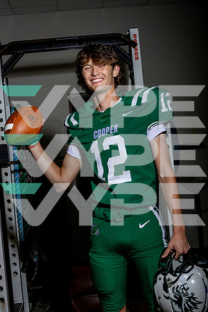 JOHN_COOPER_FB_Vaughn McKeever_1039-(LIVRAYMOND)