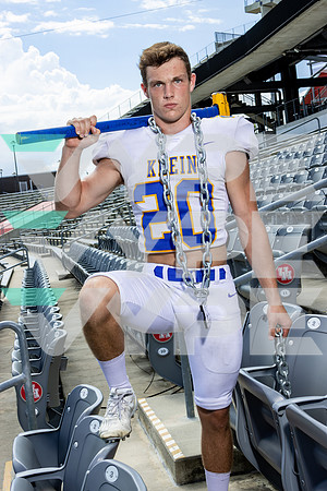 KLEIN_FB_Daniel Moore_1531-(LIVRAYMOND)