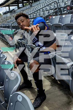KLEIN_FB_Jaylen LeDet_1520-(LIVRAYMOND)