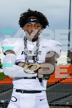KLEIN_OAK_FB_Kaleb black_1262-(LIVRAYMOND)