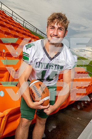 LIVINGSTON_FB_Connor Starr_1226-(BCC)