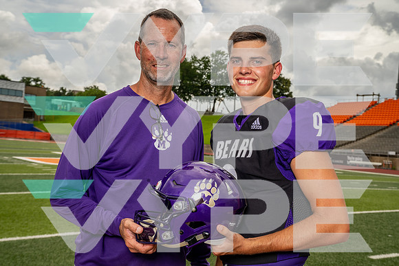 MONTGOMERY_FB_Brock Bolfing_761-(BCC)