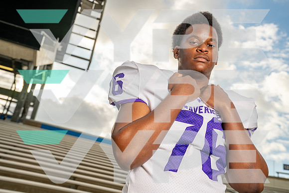 MORTON_RANCH_FB_Ja'Kobe Hinton_2122-(BCC)