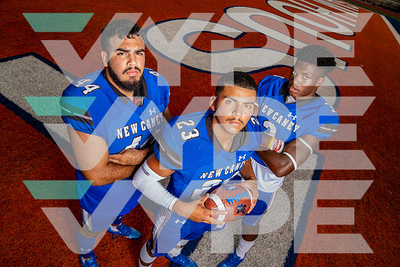 NEW_CANEY_FB_TEAM__898-(BCC)