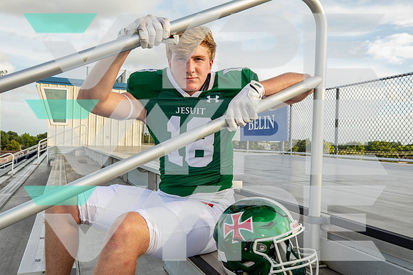 STRAKE_JESUIT_FB_Thomas Jewett_178-(LILYCOX)
