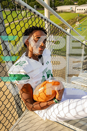 STRAKE_JESUIT_FB_Will Taylor_187-(LILYCOX)