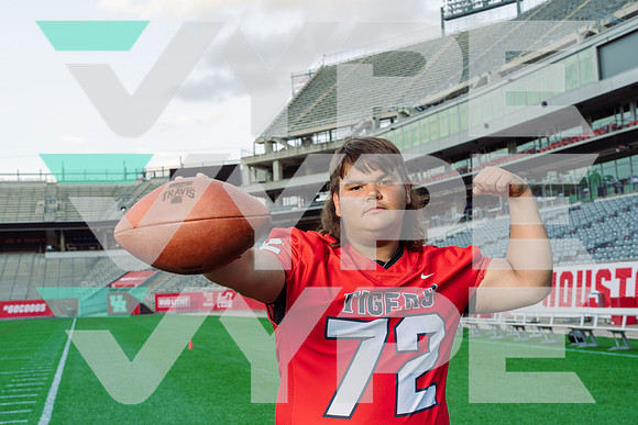 TRAVIS_FB_Luke alvarez_2071-(HARTOJO)