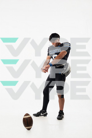 SNY00065-CLEARSPRINGS_FOOTBALL-(COLLIER)