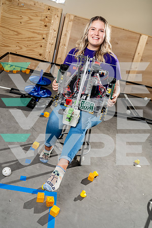 LEGACY_ROBOTICS_Grace Cruthirds_DSC04779-(BCC)