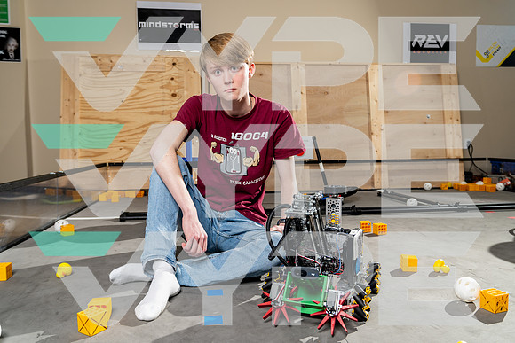 LEGACY_ROBOTICS_Levi Brown_DSC04816-(BCC)