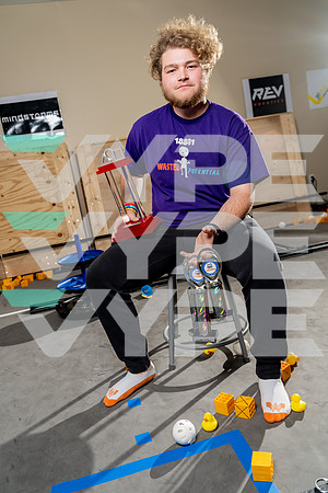 LEGACY_ROBOTICS_Wyatt Francis_DSC04775-(BCC)