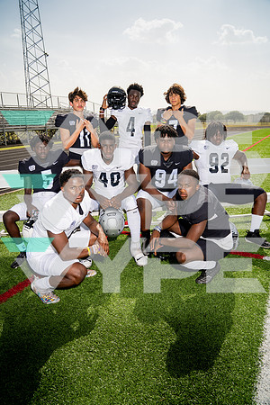 RANDLE_FB_TEAM_Chace Sims, Cortney Brown, Curtis John-Miller Jr., Eric Strickland, Jaxon Montelongo, Kevin Williams Jr., Leonardo GArza, Perry Kindred III-(BCC)