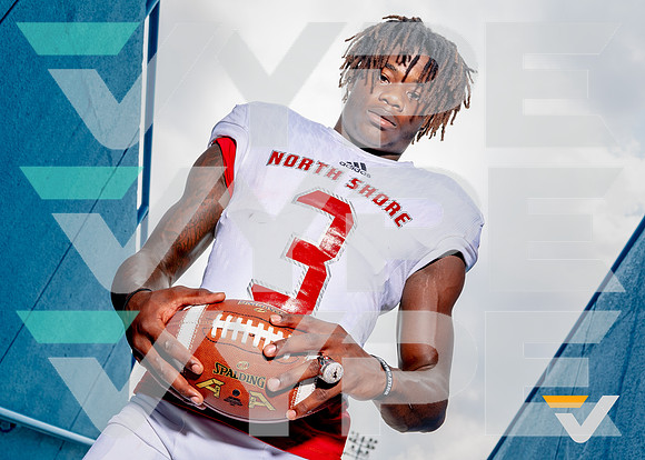 NORTH_SHORE_FB_Zachary Evans_162-(BCC)
