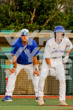 74_HOUSTON_CHRISTIAN_BSBL_COACH_Beau O'Hara, Thomas Frank_220422-(BCC)