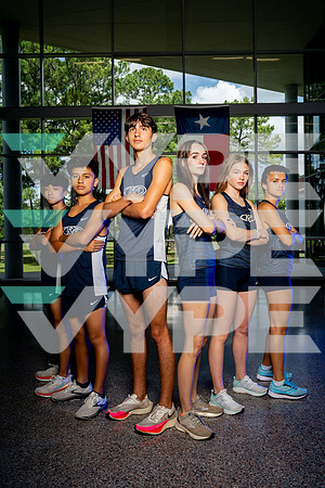 KLEIN_COLLINS_XC_TEAM_Anthony Peguero, Hope Moon, John Watson, Kristen Gibson, Leonardo Santos, Natalie Rall-(HARTOJO)