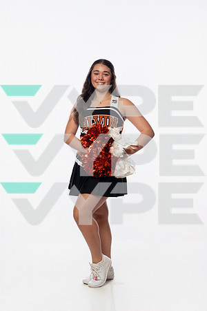 SNY01718_ALVIN_CHEER-(COLLIER)