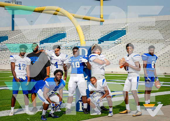 WESTBURY_FB_TEAM_523-(JP)