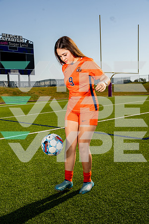 BUSH_GSOC_Litzy Navarro-(BROWN)-1552