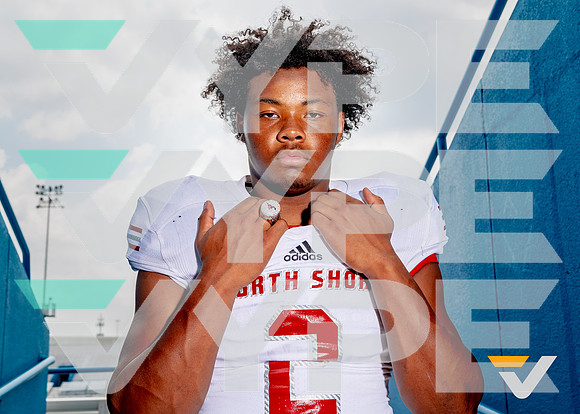 NORTH_SHORE_FB_Corey Flagg Jr._160-(BCC)