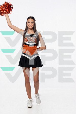 SNY01692_ALVIN_CHEER-(COLLIER)