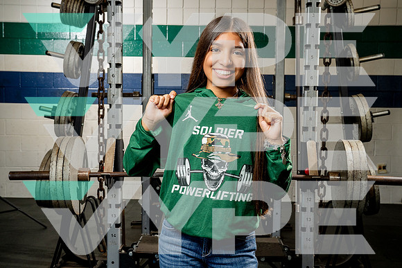 RUDDER_LIFT_Kayla Pineda-(COLLIER)-00103