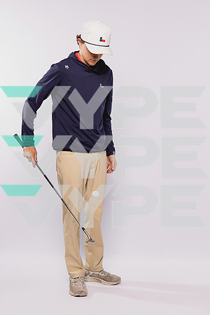 TRAVIS_GOLF_Chris Mueller-(BROWN)-2009