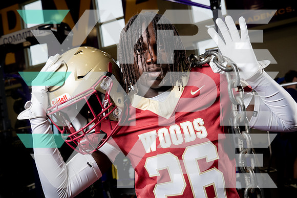 CY_WOODS_FB_DSC00200-(COLLIER)