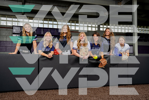 WILLIS_SFBL_Addie Hall, Audrie Call, Hadley Lebow, Kaitlyn Sprayberry, Kelsie Wyland, Rylee Gage, Sydney Prihoda-(COLLIER)-00207