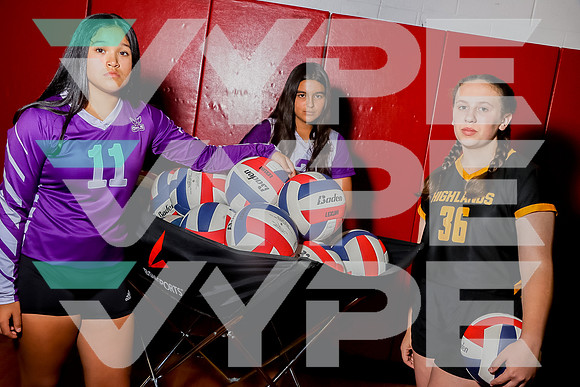GREEN_VB_Amanda Thomas, Ava Martinez, Skye Matron_0589-(LORINCOOK)