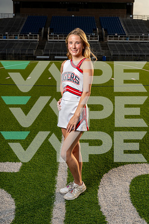 TRAVIS_CHEER_DSC00496-(COLLIER)
