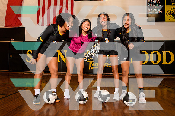SPRING_WOODS_VB_TEAM_Adriana Castro, Brittany Bargas, Ingrid Bulux, Noelle Berry-(WRIGHT)-3