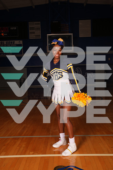 NIMITZ_CHEER-04984-(HINSON)
