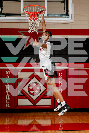 MACARTHUR_GBB-(COLLIER)-471