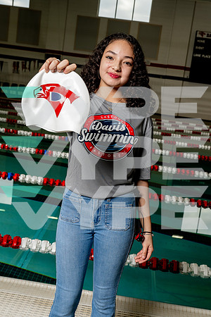DAVIS_SWIM-(COLLIER)-313