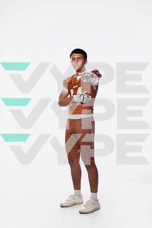 SNY01205_ALVIN_FB-(COLLIER)
