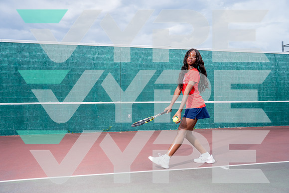 TAYLOR_TENNIS-(COLLIER)-37