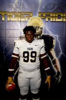 KLEIN_COLLINS_FB_Antione Milon-(HARTOJO)