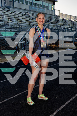 BUSH_TNF_Hailee Davis-(BROWN)-3