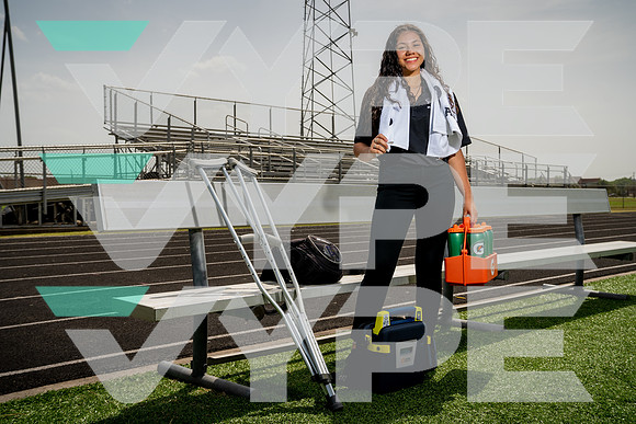 FOSTER_TRAINERS_Isabella Correa-(BCC)-2