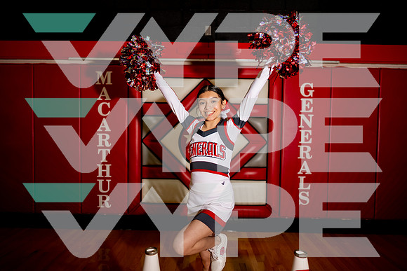 MACARTHUR_CHEER_00390-(DRISKILL)