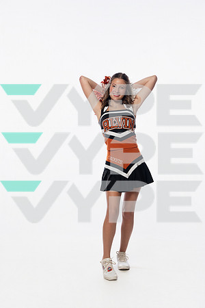SNY01665_ALVIN_CHEER-(COLLIER)