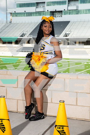 EISENHOWER_CHEER_9614-(BROWN)