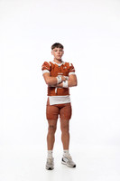 SNY01154_ALVIN_FB-(COLLIER)