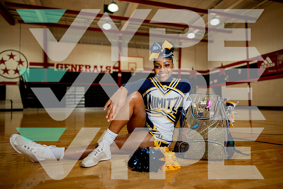 NIMITZ_CHEER_00582-(DRISKILL)