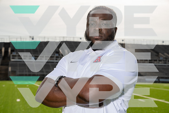 AUSTIN_FB_COACH-(BCC)